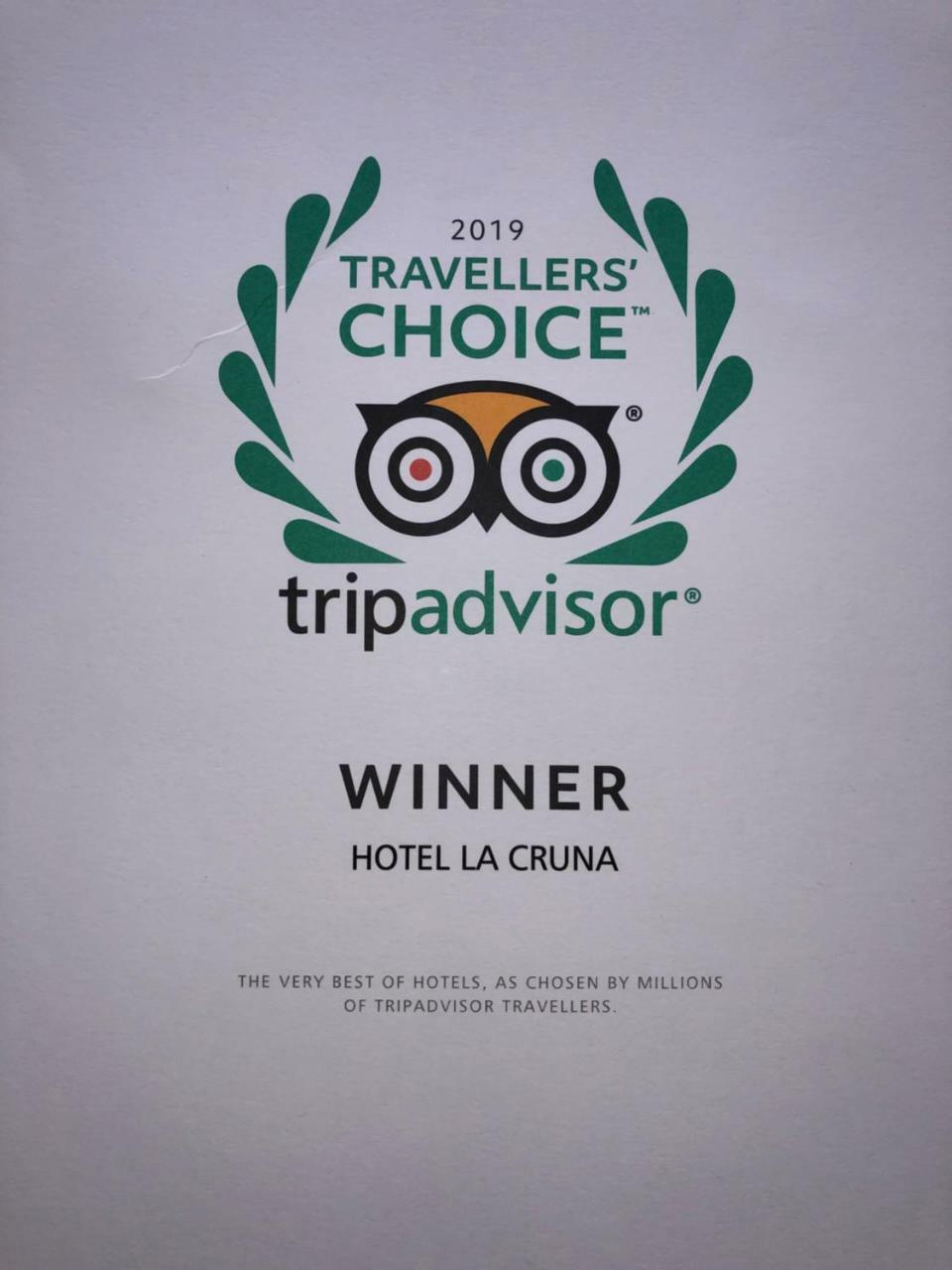Hotel La Cruna Tujetsch Bagian luar foto